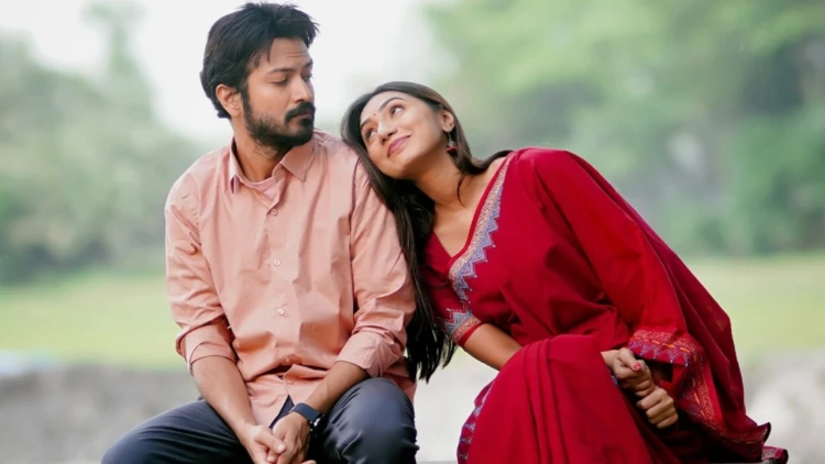 প্রথমবার জুটি বাঁধলেন ইয়াশ রোহান ও সুনেরাহ