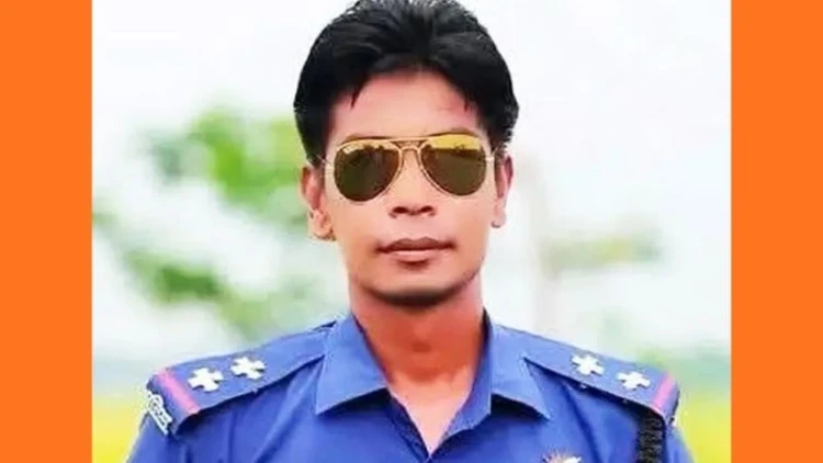 নারী কেলেঙ্কারির অভিযোগে ট্রাফিক সার্জেন্ট ক্লোজড