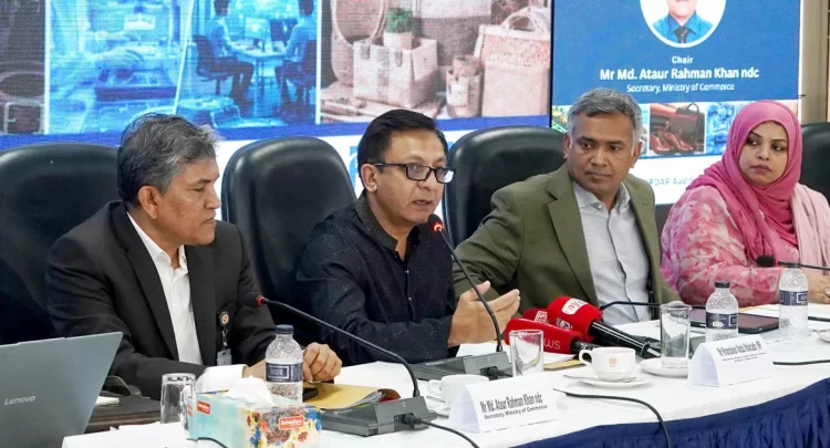 পাঁচ-সাতটি খাতেই বদলে যেতে পারে রপ্তানি অর্থনীতি: বাণিজ্যমন্ত্রী