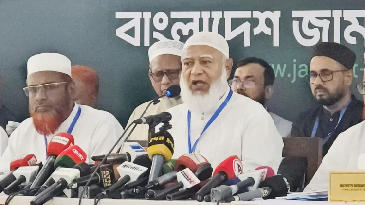 সরকার মৌলিক পরিবর্তনের দাবি অগ্রাহ্য করছে: শফিকুর রহমান