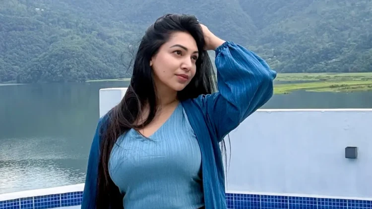 বিবাহিত পুরুষের প্রেমে না জড়ানোর পরামর্শ প্রভার