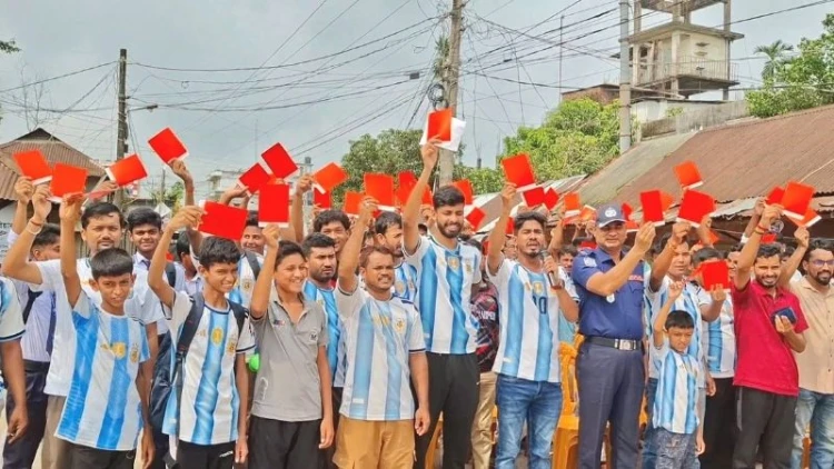 মাদকমুক্ত সমাজ গড়তে দুর্গাপুরে জনতার ‘লাল কার্ড’