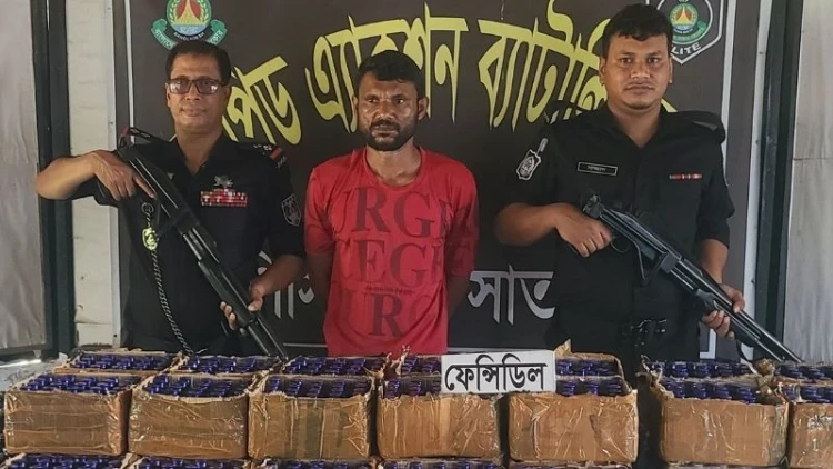 শ্যামনগরে মাদক ও ভারতীয় পণ্যসহ আটক ১