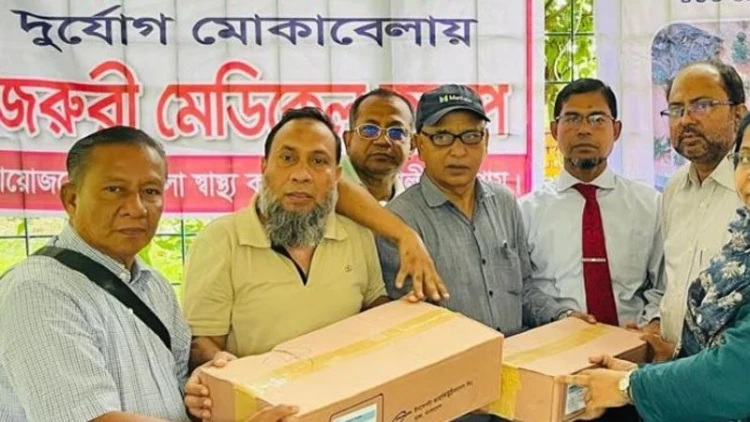 বাঁশখালীতে উপজেলা স্বাস্থ্য কমপ্লেক্সের জরুরি মেডিকেল ক্যাম্প