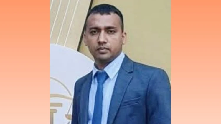 আইনজীবীর মাথা ফাটানো সেই বিচারক বদলি