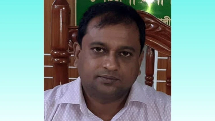 খাস জমি কাণ্ডে কলাপাড়ার সাবেক ইউএনওর লঘুদণ্ড