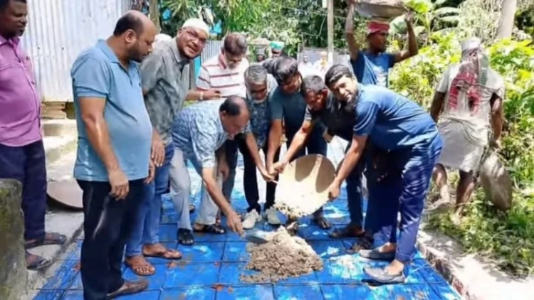 গজারিয়ায় সড়ক সংস্কার: স্থানীয় বাসিন্দাদের স্বস্তি প্রকাশ