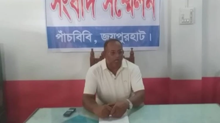 পাঁচবিবিতে অপপ্রচারের প্রতিবাদে বিএনপি নেতার সংবাদ সম্মেলন