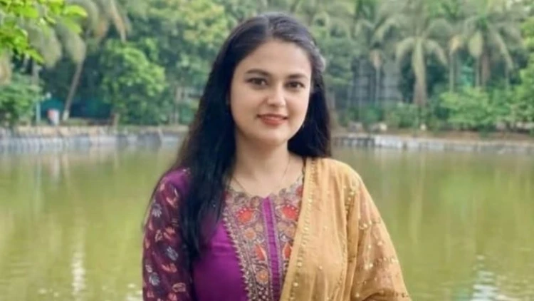 উত্তরায় ফ্ল্যাট থেকে গৃহবধূর লাশ উদ্ধার