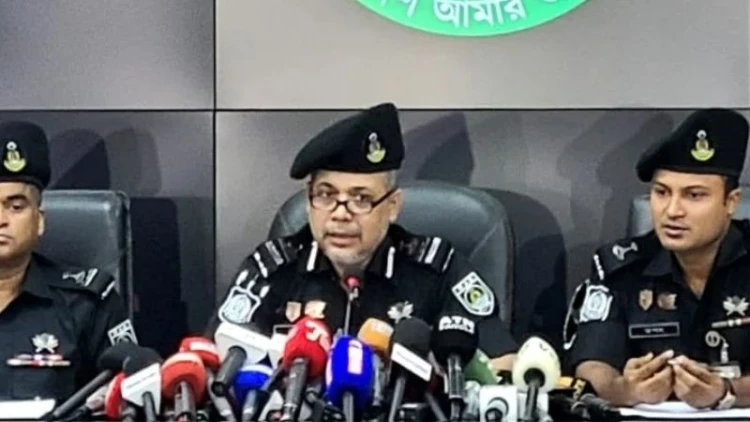 ঢাকায় গোপন ইয়াবা কারখানার সন্ধান, আটক ৪