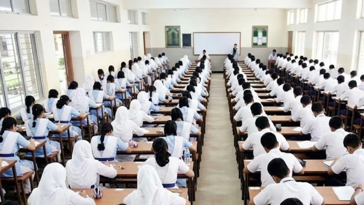 এসএসসিতে শতভাগ পাস ৬৬৯ প্রতিষ্ঠানে, ৩১২টিতে সবাই ফেল
