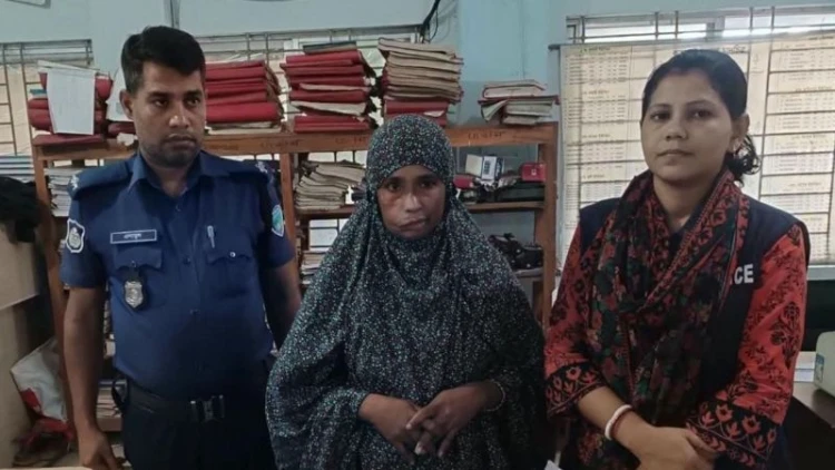 কসবায় গাঁজাসহ নারী মাদক কারবারি গ্রেপ্তার