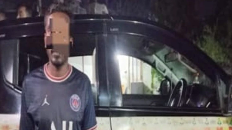 রাজশাহীতে ওয়ারেন্টভুক্ত পলাতক আসামি গ্রেপ্তার