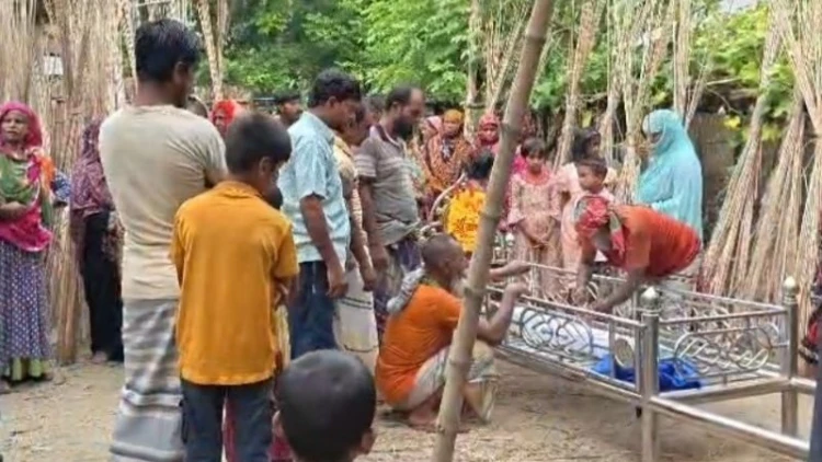 নাটোরে পানিতে ডুবে শিশুর মৃত্যু