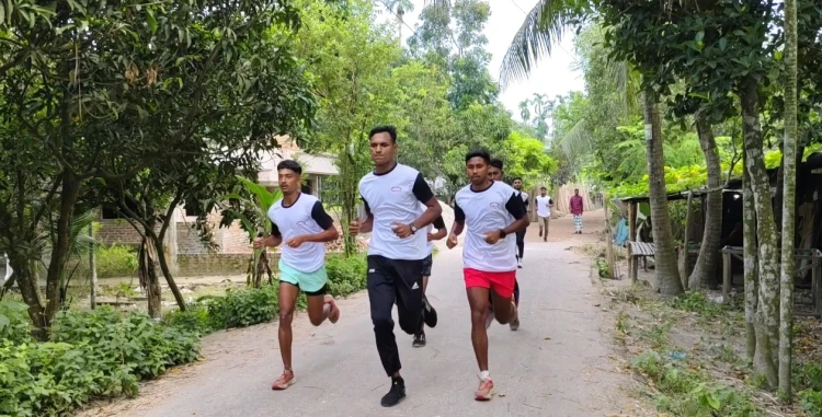 ঈদে মিলাদুন্নবী উপলক্ষে কুষ্টিয়ায় ৫ কিমি ম্যারাথন দৌড় প্রতিযোগিতা