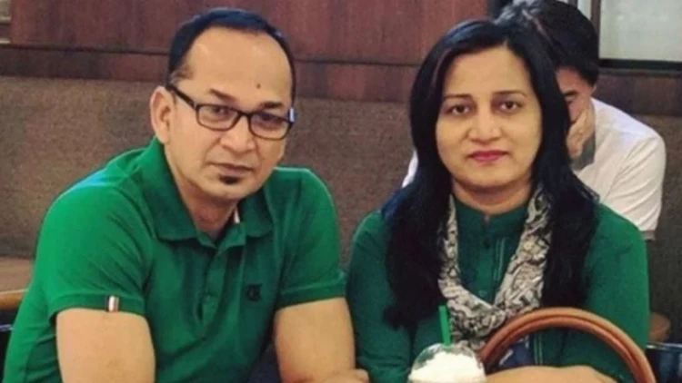স্ত্রীসহ ডেইলি স্টারের নির্বাহী সম্পাদকের বিচার শুরু