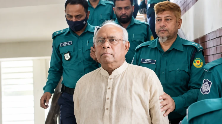 পাবনা-২ আসনের সাবেক এমপি আজিজুল হক আরজু ঢাকায় আটক