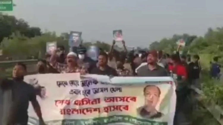 এক্সপ্রেসওয়েতে আওয়ামী লীগের মিছিল, আটক ১০
