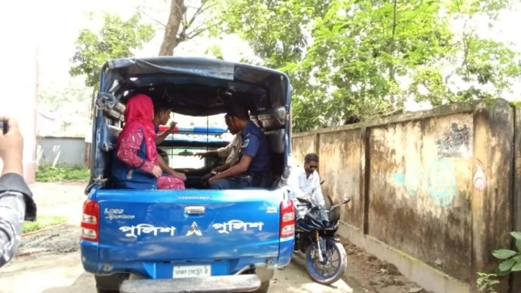 মণিরামপুরে শিক্ষককে ৫৪ ধারায় চালান নিয়ে ক্ষোভ