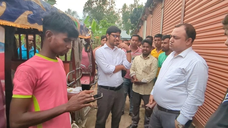 জামালপুরের বকশীগঞ্জে অবৈধভাবে পাচারকালে ২৫ বস্তা ইউরিয়া সার জব্দ