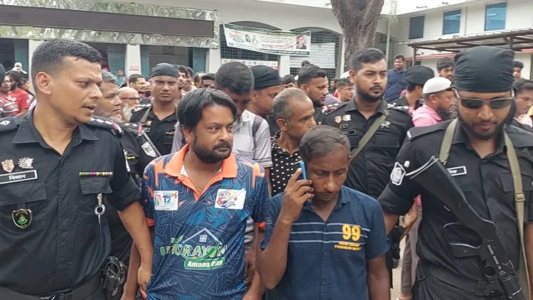 রোগীদের সর্বস্বান্ত করার অভিযোগে রামেক থেকে ৭ দালাল আটক ও দণ্ড