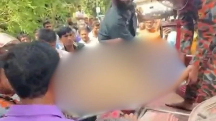 পাঁচবিবিতে বাসের ধাক্কায় মোটরসাইকেল আরোহী নিহত