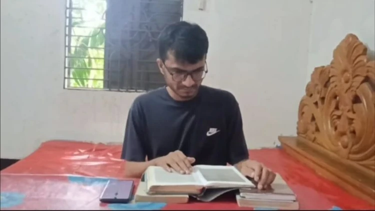 মৃত্যুকে জয় করে বিচারক হলেন মাদারীপুরের তাইজুল
