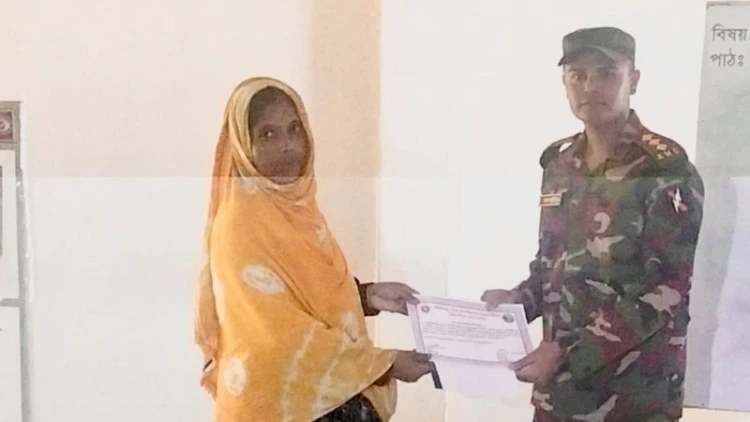 দীঘিনালায় ২১ জনকে প্রাথমিক চিকিৎসার সনদ প্রদান
