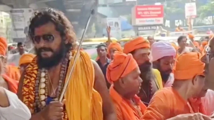কলকাতায় বাংলাদেশ ডেপুটি হাইকমিশন ঘেরাওয়ের চেষ্টা, তীব্র উত্তেজনা