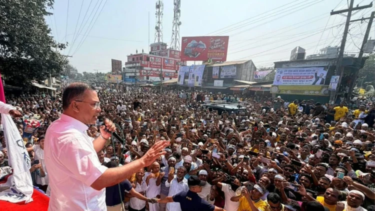 সবাইকে সঙ্গে নিয়ে প্রত্যাশিত নতুন বাংলাদেশ গড়ে তোলা হবে:  প্রধানমন্ত্রী
