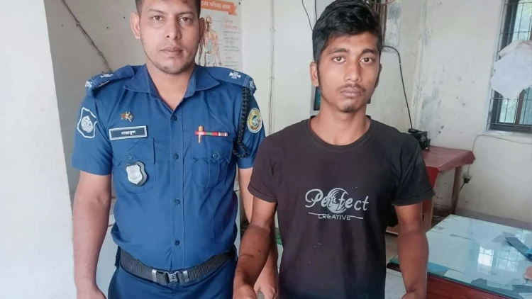 বেতাগীতে মাদকবিরোধী অভিযানে  ইয়াবা সহ আটক ১