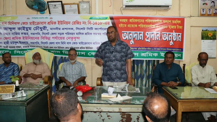ঝুঁকিপূর্ণ পেশায় শ্রমিকদের নিরাপত্তা জরুরি: সিসিক প্রশাসক আব্দুল কাইয়ুম চৌধুরী