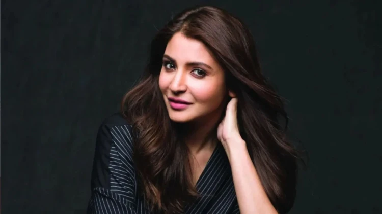 তৃতীয়বার মা হচ্ছেন আনুশকা শর্মা