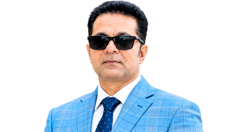 যুক্তরাষ্ট্রের প্রথম বাংলাদেশি-আমেরিকান মেয়র হিসেবে জয়ী মুহিত মাহমুদ